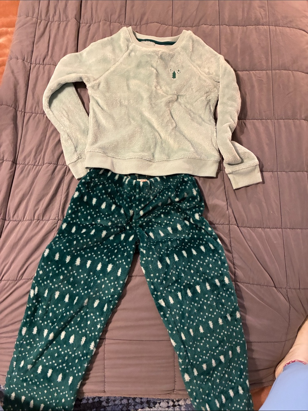 Cat & Jack Teal and Cream Fleece Jogger Pants Set